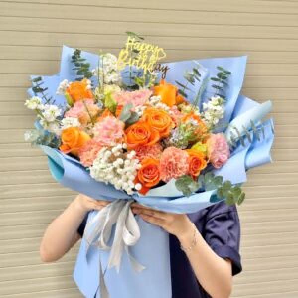 Bó Hoa Sinh Nhật Rực Rỡ